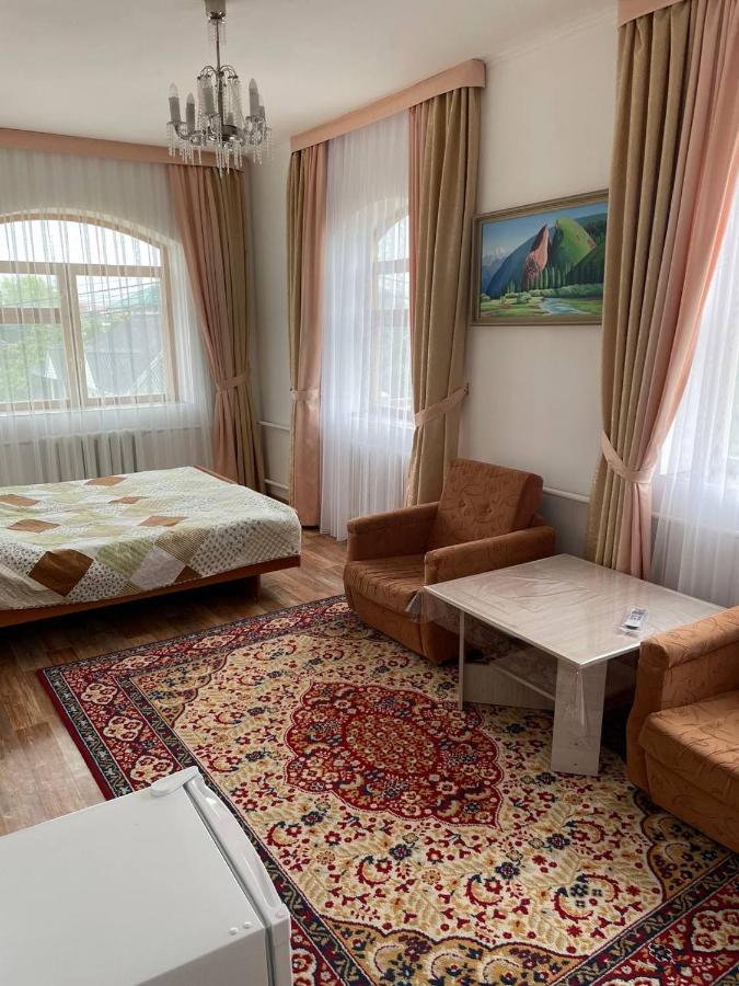 Guest House Visit Cholpon-Ata Bagian luar foto