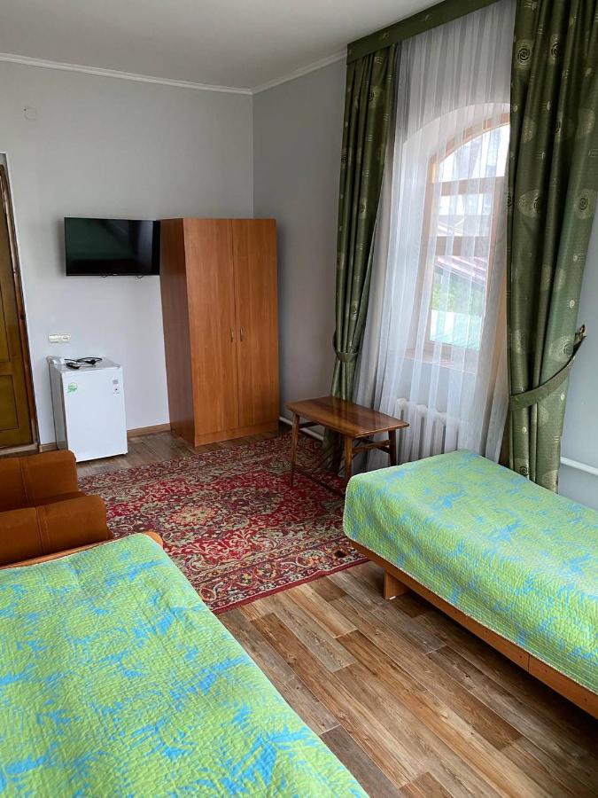 Guest House Visit Cholpon-Ata Bagian luar foto